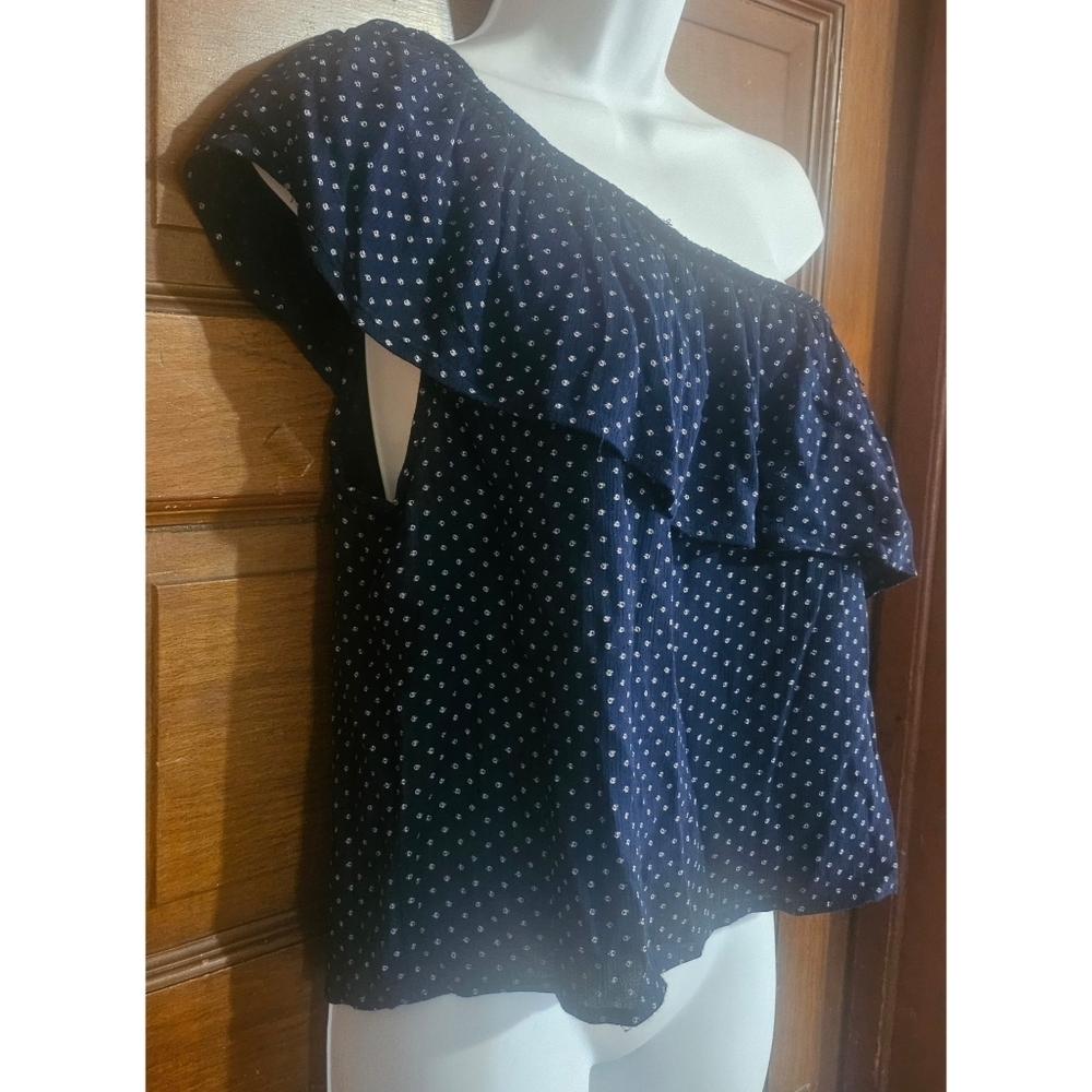 American Eagle Outfitters One Shoulder Ruffle Top - Picture 3 of 9